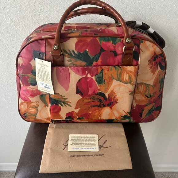 Patricia Nash GONNESA Overnight Bag SPRING MULTI Luggage NWT - Picture 2 of 13